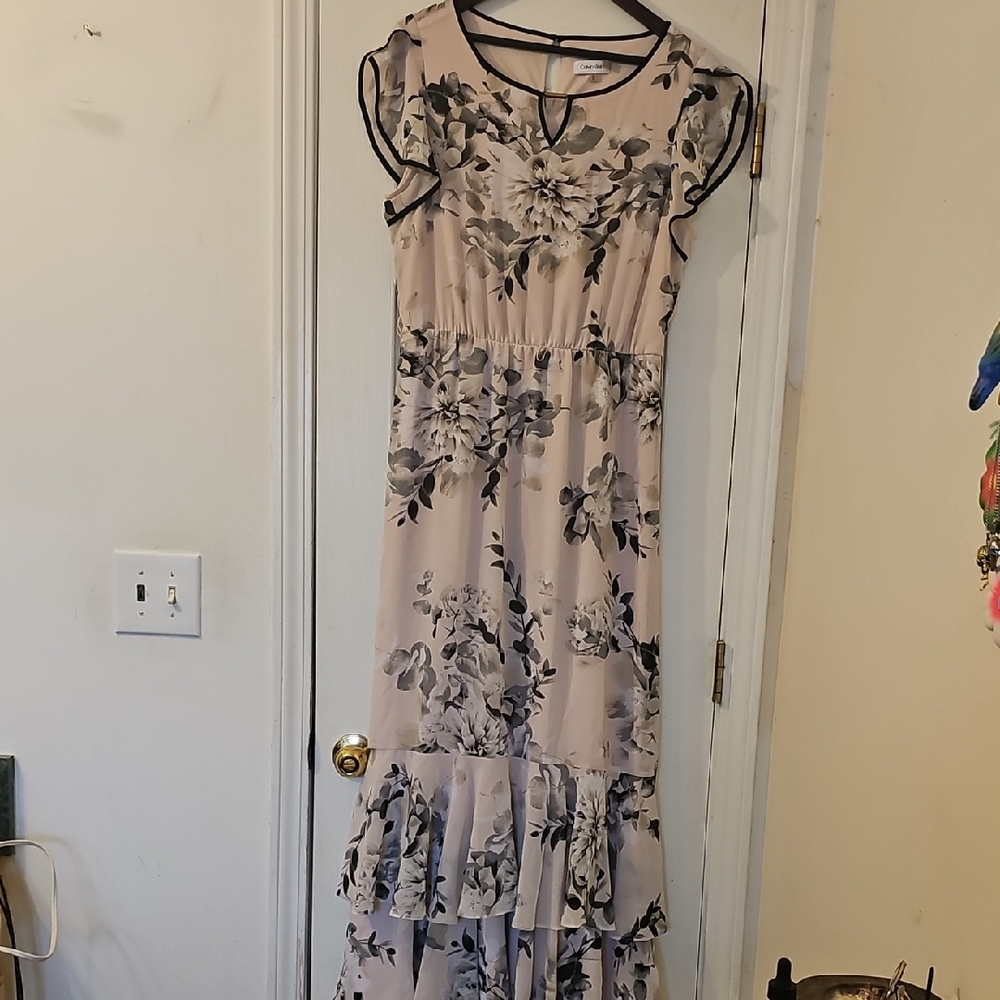 Calvin Klein Gray and Cream Tiered Ruffled Maxi Dress